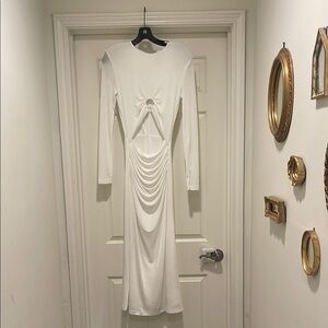 Elegant White Long Sleeve Dress